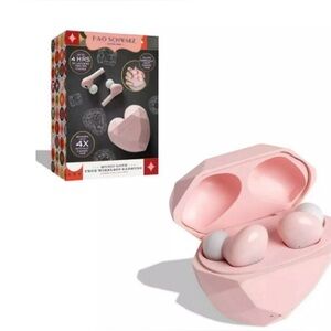 FAO Schwarz Pink Heart Charging Case Wireless Earbuds